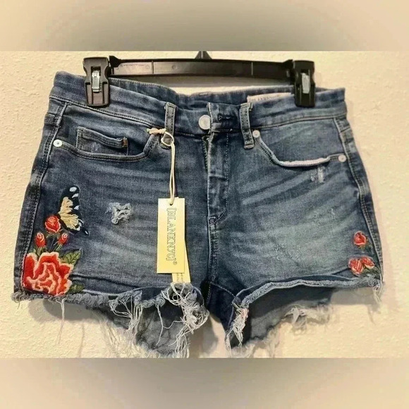 Blank NYC Pants - BlankNYC Women's Denim Shorts, Rose & Butterfly Embroidery, Size 27, NWT